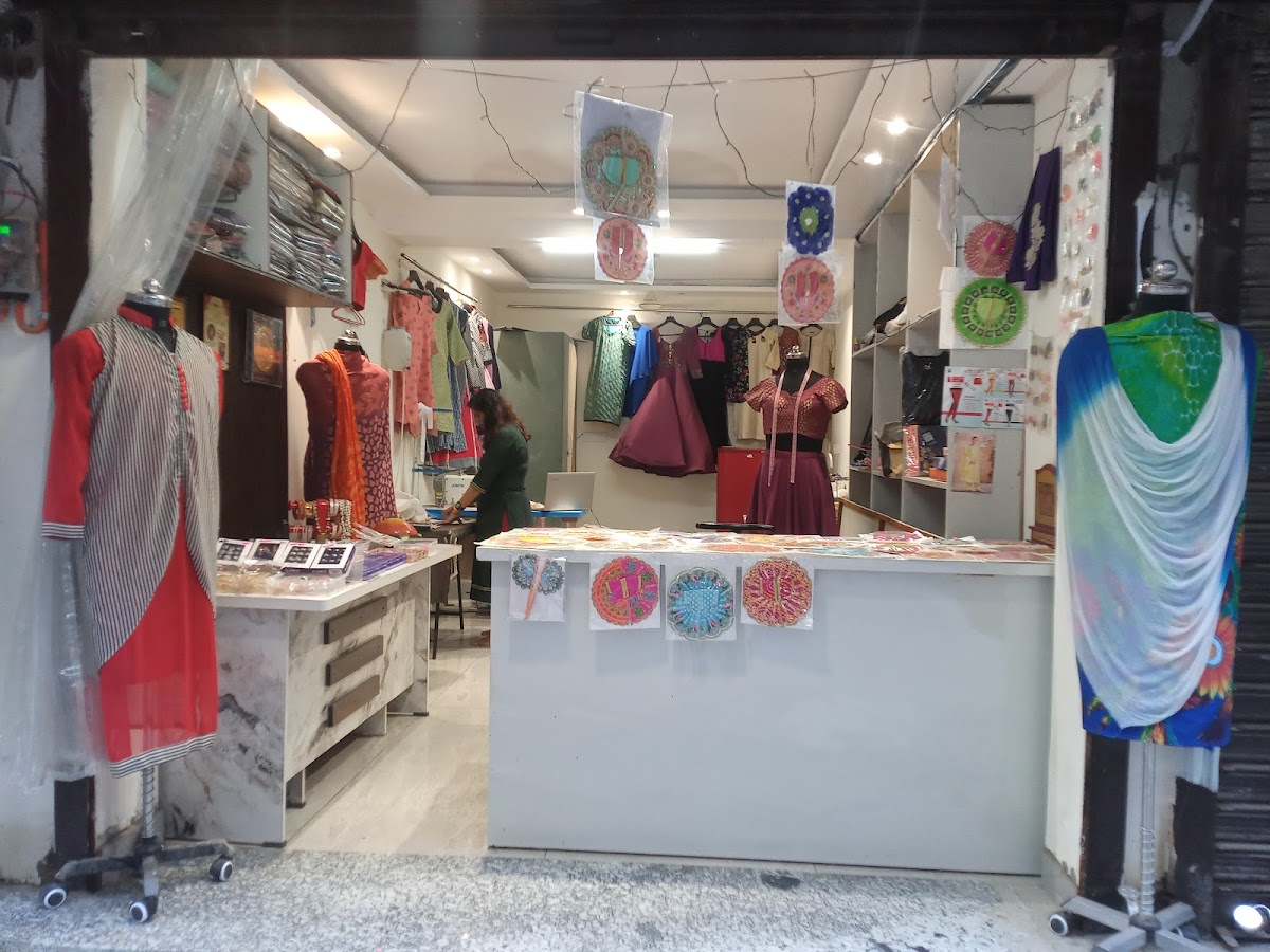 Khushi boutique fashion hub